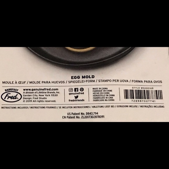 Barkfest Fred Funny Side Up Egg Mold. Puppy Dog Mold - New in Box - Picture 4 of 4